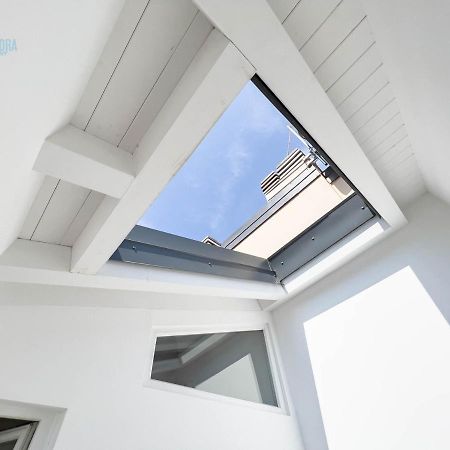 Slataper 19 Tirabora Short Rent Apartment Триест Екстериор снимка